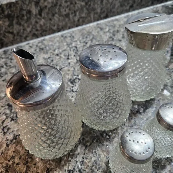 Vintage 5 pcs diamond point pressed glass table service set. Salt, pepper, syrup - Picture 8 of 12